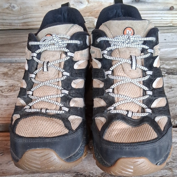 Merrell Men's Black and Tan Athletic Shoes - Picture 4 of 11